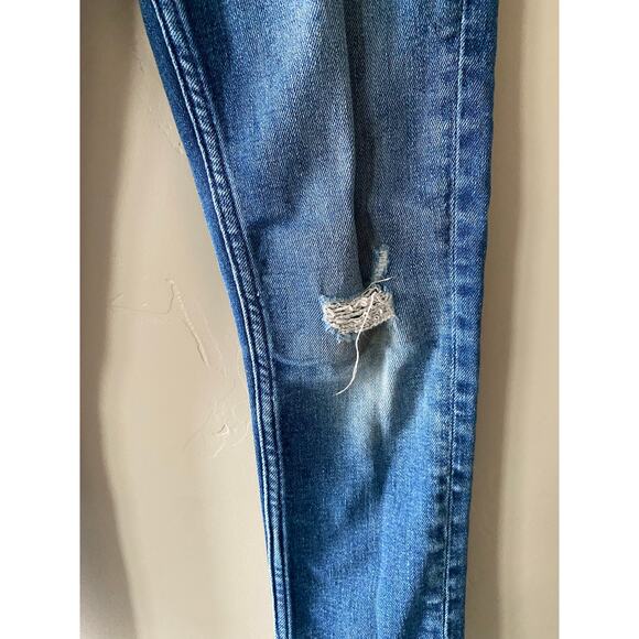 H&M Distressed Girls Skinny Jeans- Size 5-6Y - Picture 3 of 4